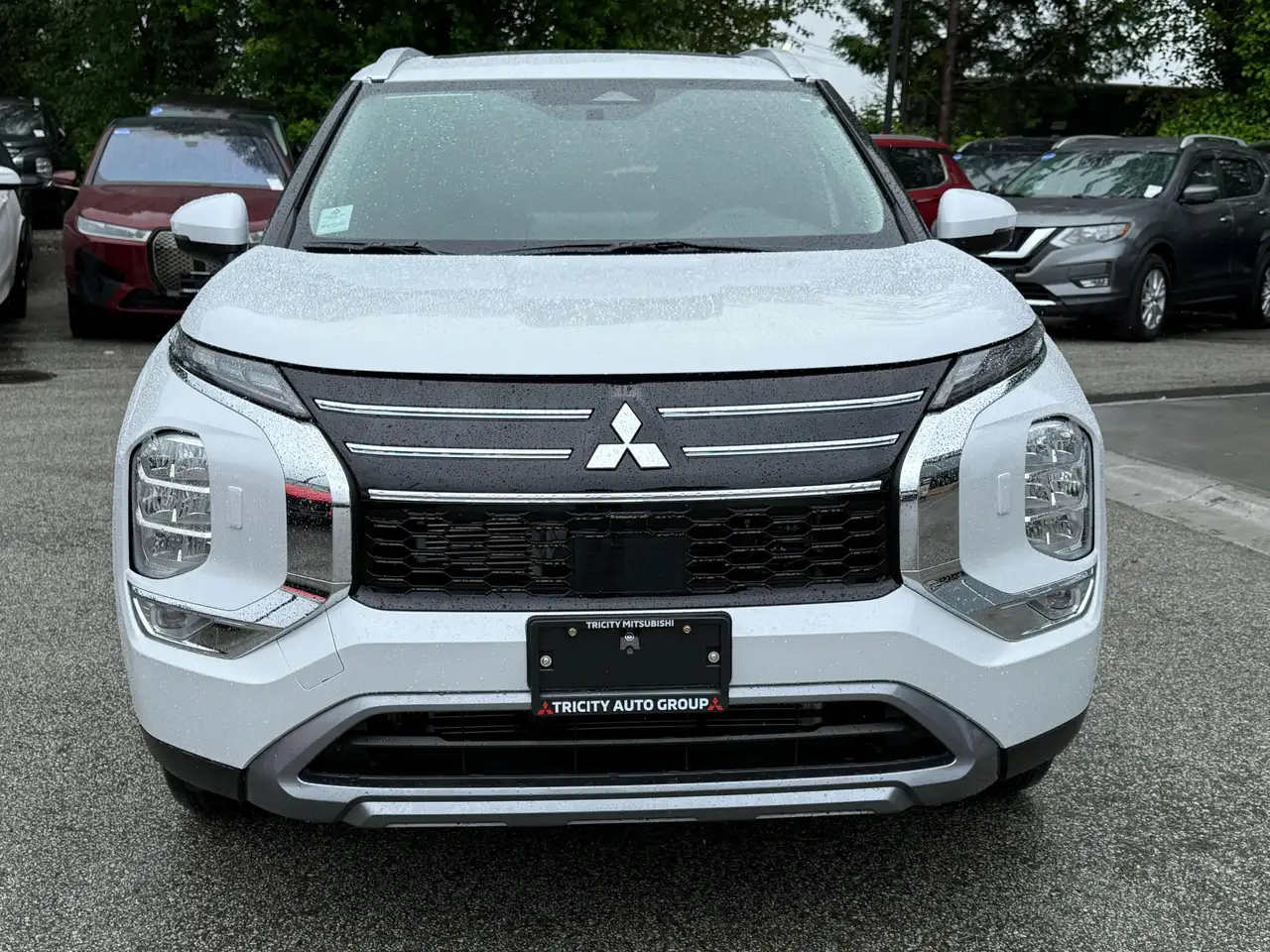 Mitsubishi Outlander снимка Mitsubishi Outlander