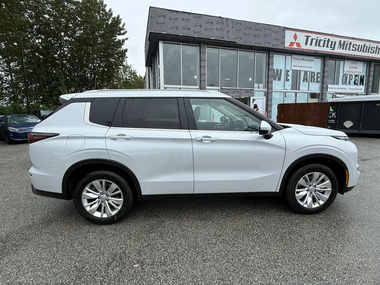 Mitsubishi Outlander снимка Mitsubishi Outlander