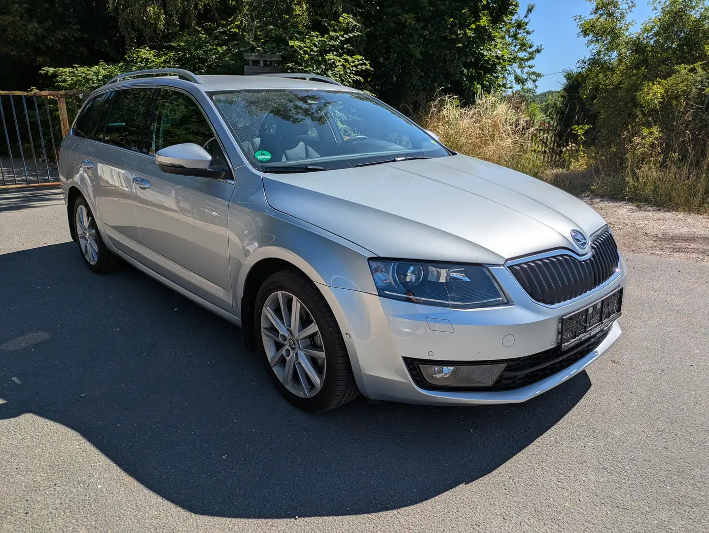 Skoda Octavia Combi 1.6 TDI Green tec Leder, Standheizung... Silber - 2