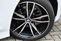 BMW 320 3-serie 320i M-Sport Pano 19inch Laser HiFi Shadow Wit - thumbnail 9