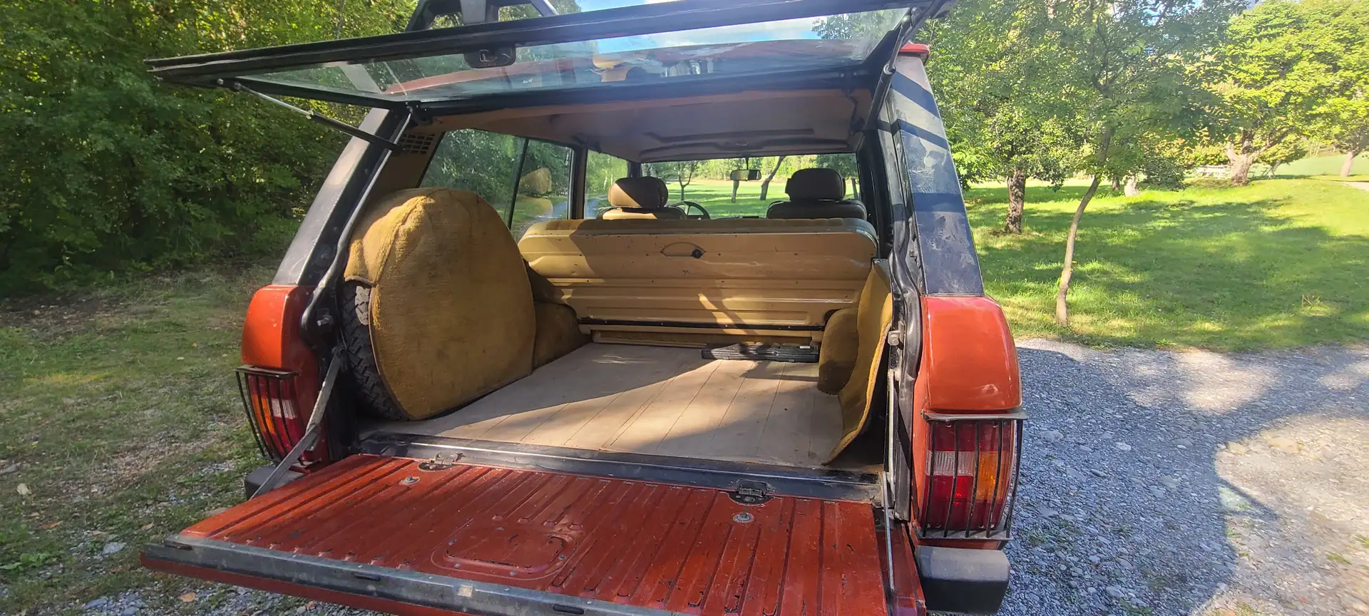 Land Rover Range Rover 2portes 3,5 litres V8 Rosso - 1