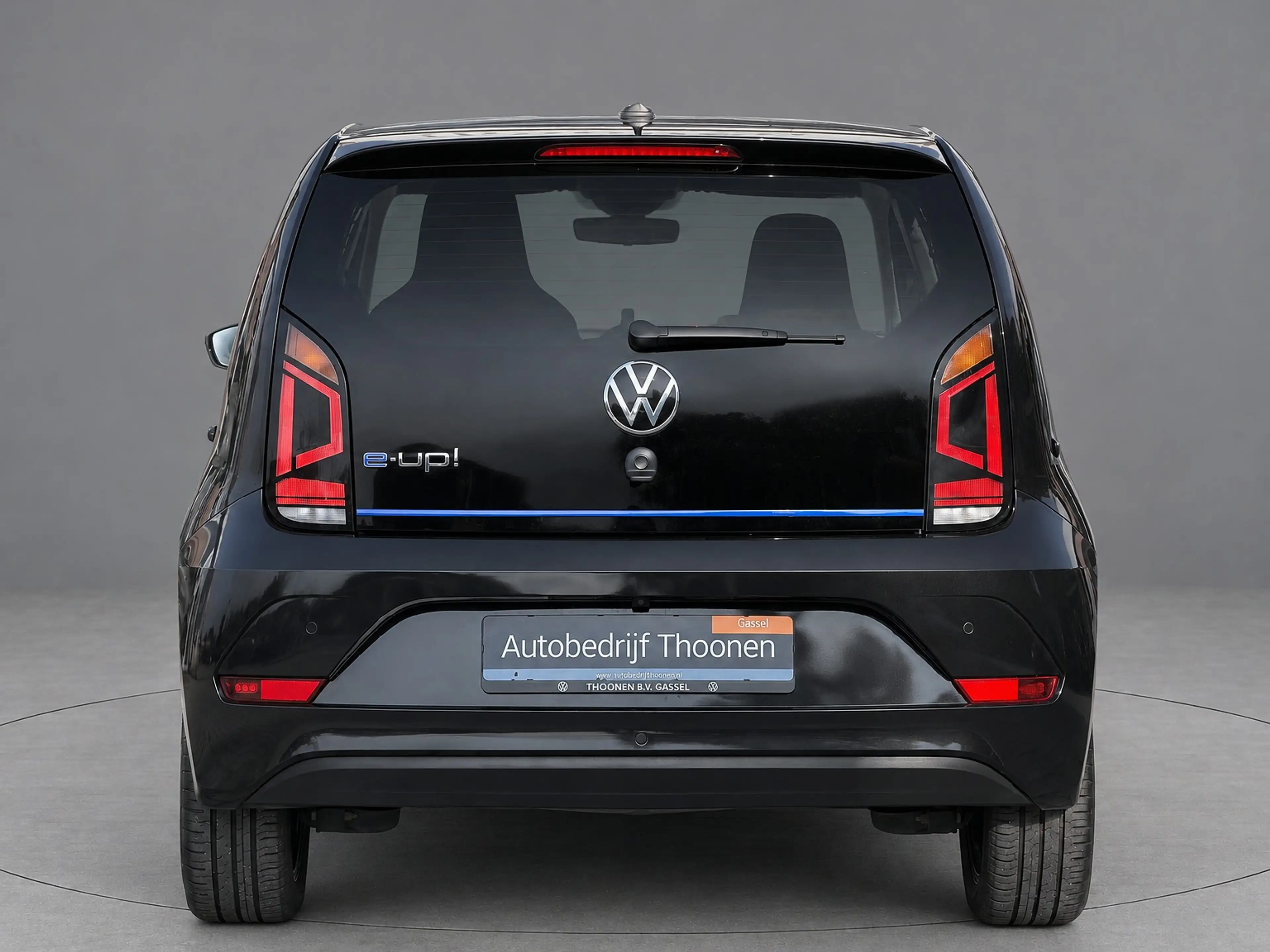 Volkswagen e-up! Style | Camera | Cruise | Stoelverwarming — photo 3