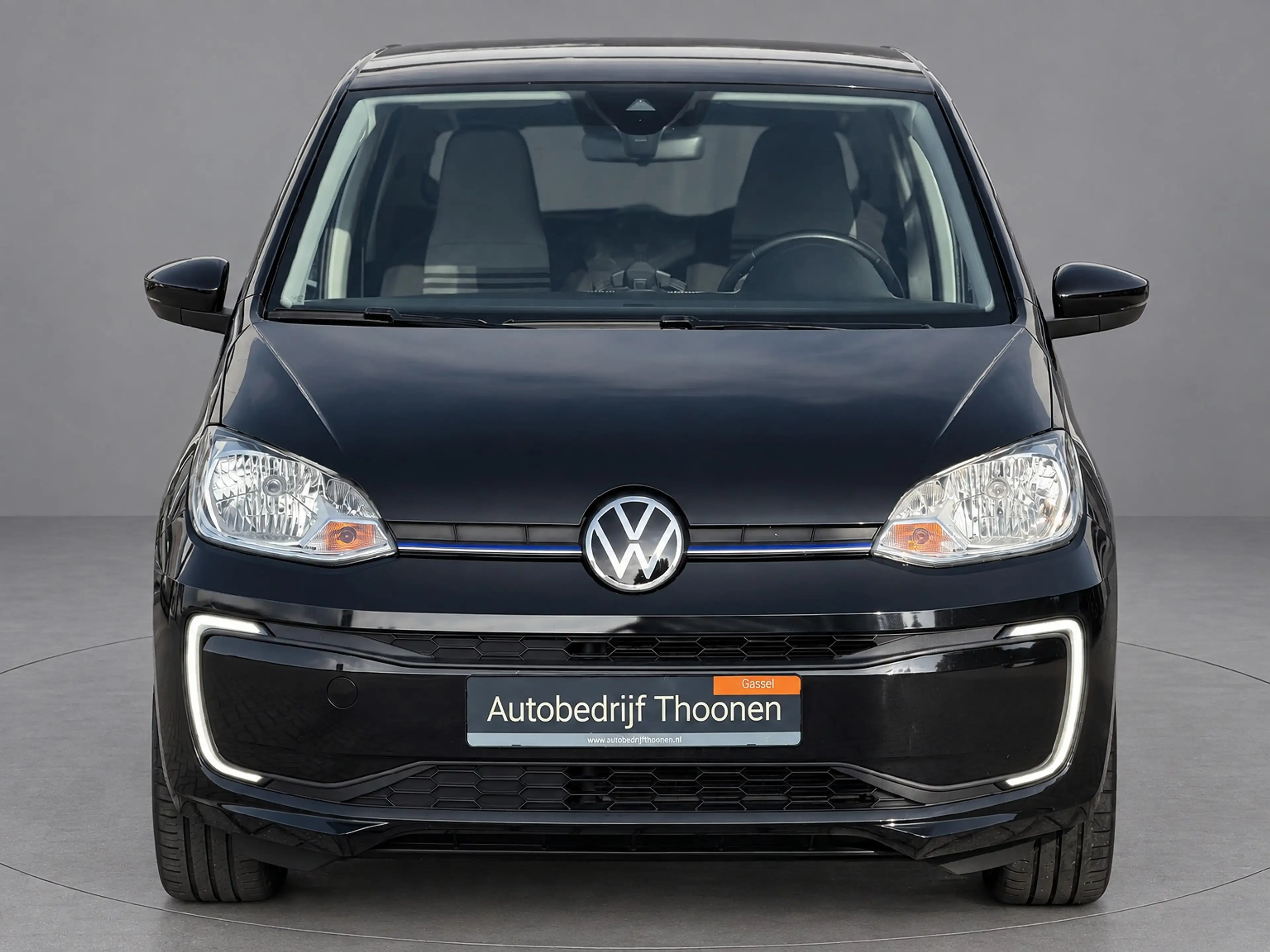 Volkswagen e-up! Style | Camera | Cruise | Stoelverwarming — photo 4