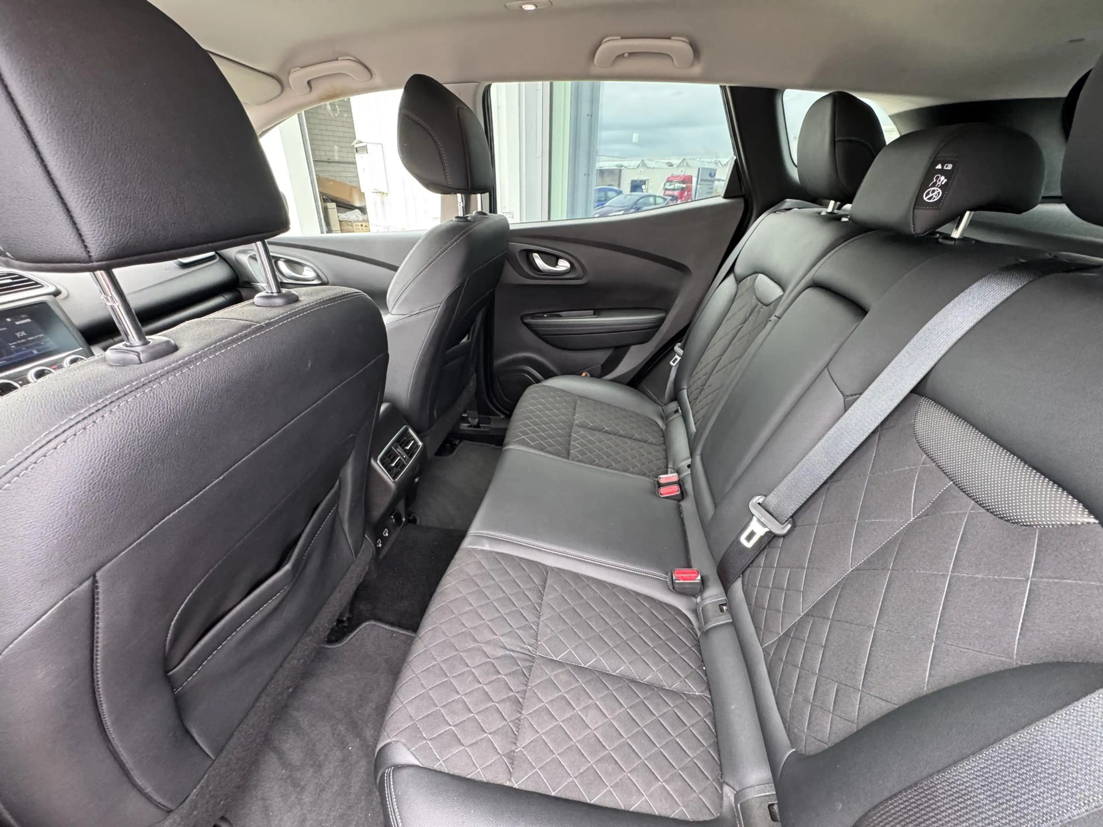 Renault Kadjar 1.3 TCe Intens | A-Camera | Trekhaak | Cruise | La — photo 12