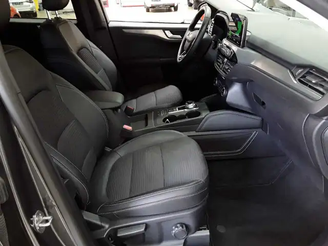 Ford Kuga view 8