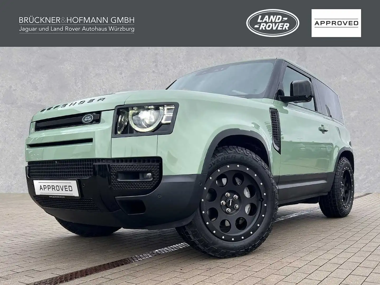 Land Rover Defender 90 D300 75th Limited Edition SPACIAL by CB Vert - 1