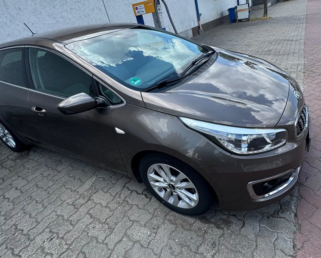 Kia Ceed / cee'd 1.0 T-GDI 100 ISG Dream Team Edition - 1