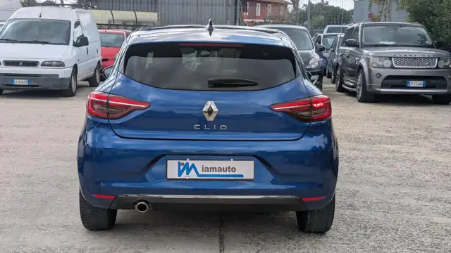 Renault Clio view 15