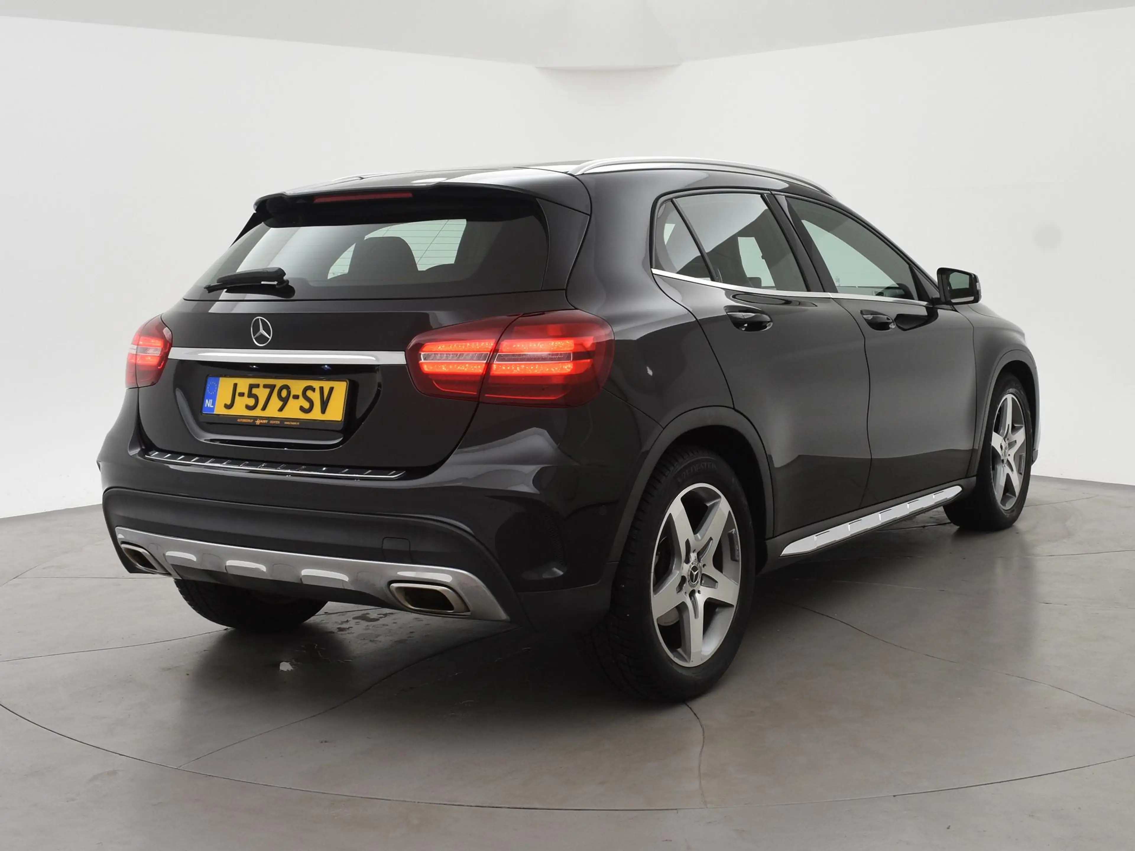 Mercedes-Benz GLA 200 156 PK AUT. AMG SPORT + 18 INCH | DAB | STOELVERW. — photo 2
