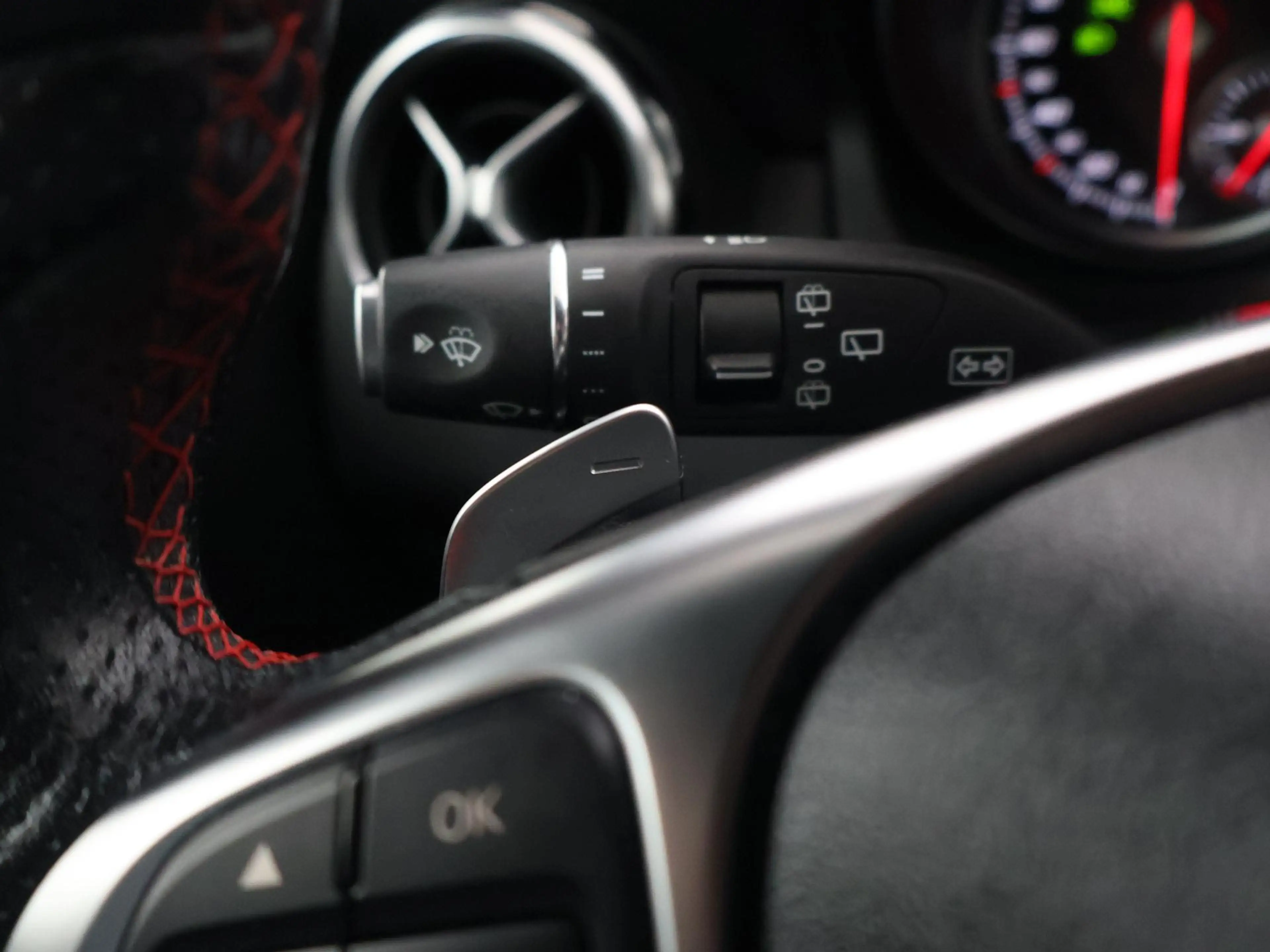 Mercedes-Benz GLA 200 156 PK AUT. AMG SPORT + 18 INCH | DAB | STOELVERW. — photo 24