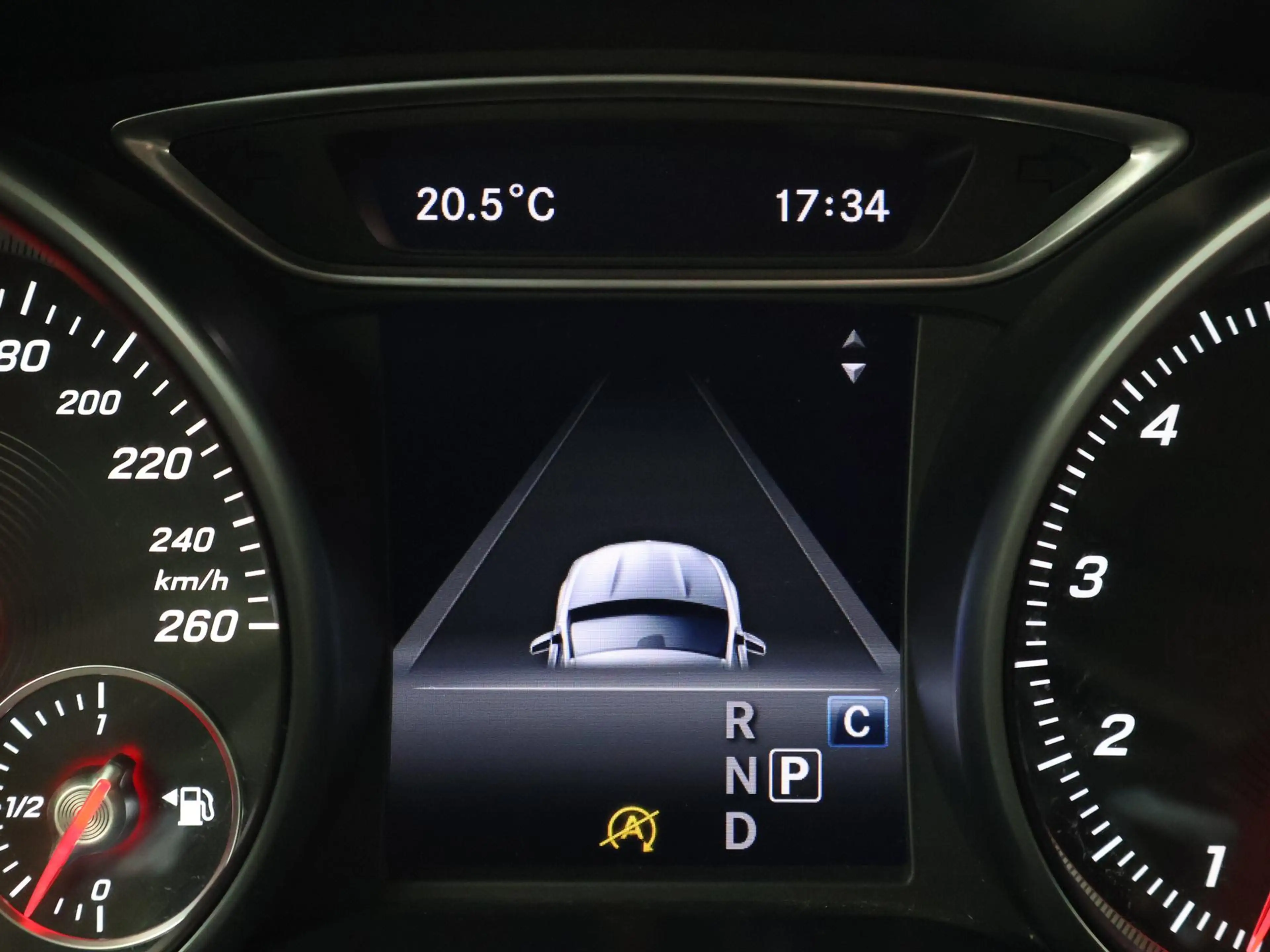 Mercedes-Benz GLA 200 156 PK AUT. AMG SPORT + 18 INCH | DAB | STOELVERW. — photo 33