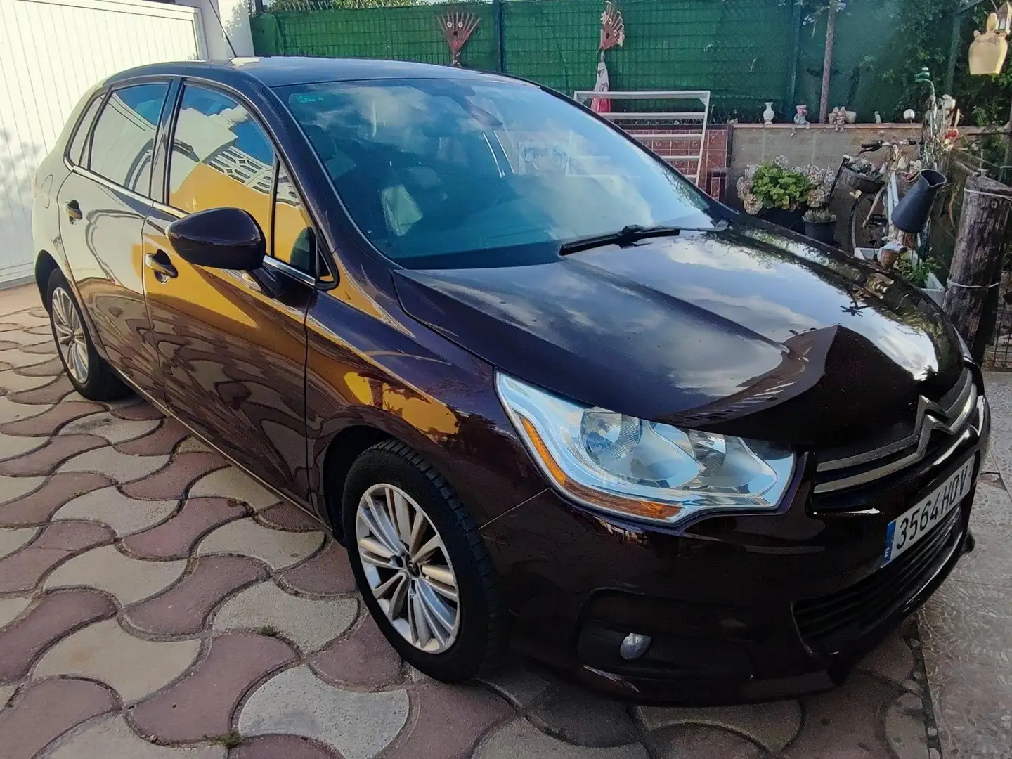 Citroen C4 C4 1.6HDi Seduction 110 Seduction Marrón - 1