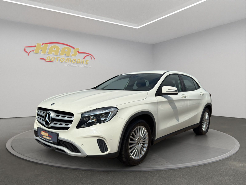 Mercedes-Benz GLA 200 d *Navigation*Tempomat*