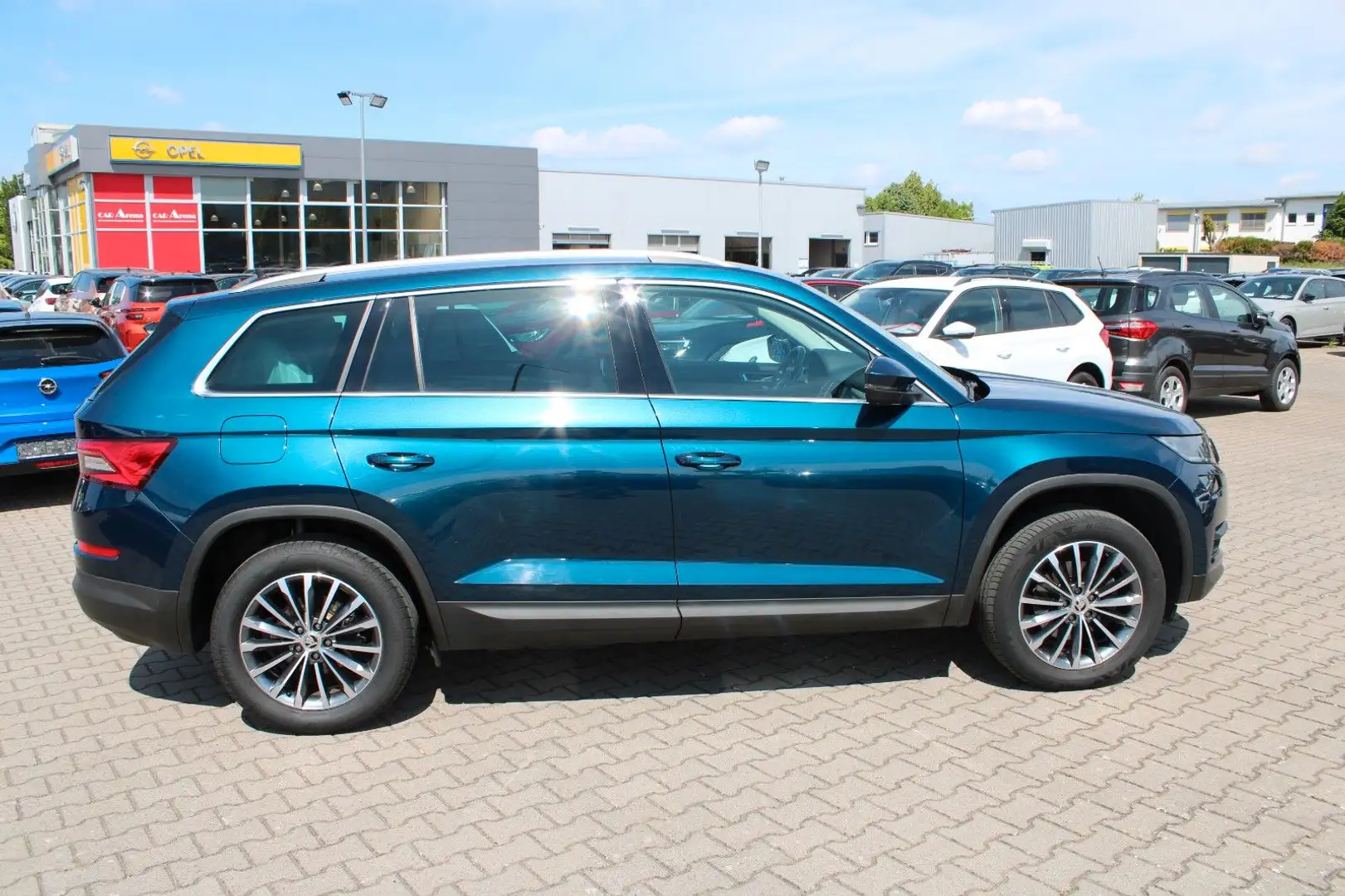 Skoda Kodiaq 2.0 TDI Style*DSG*Navi*Kamera* Bleu - 2