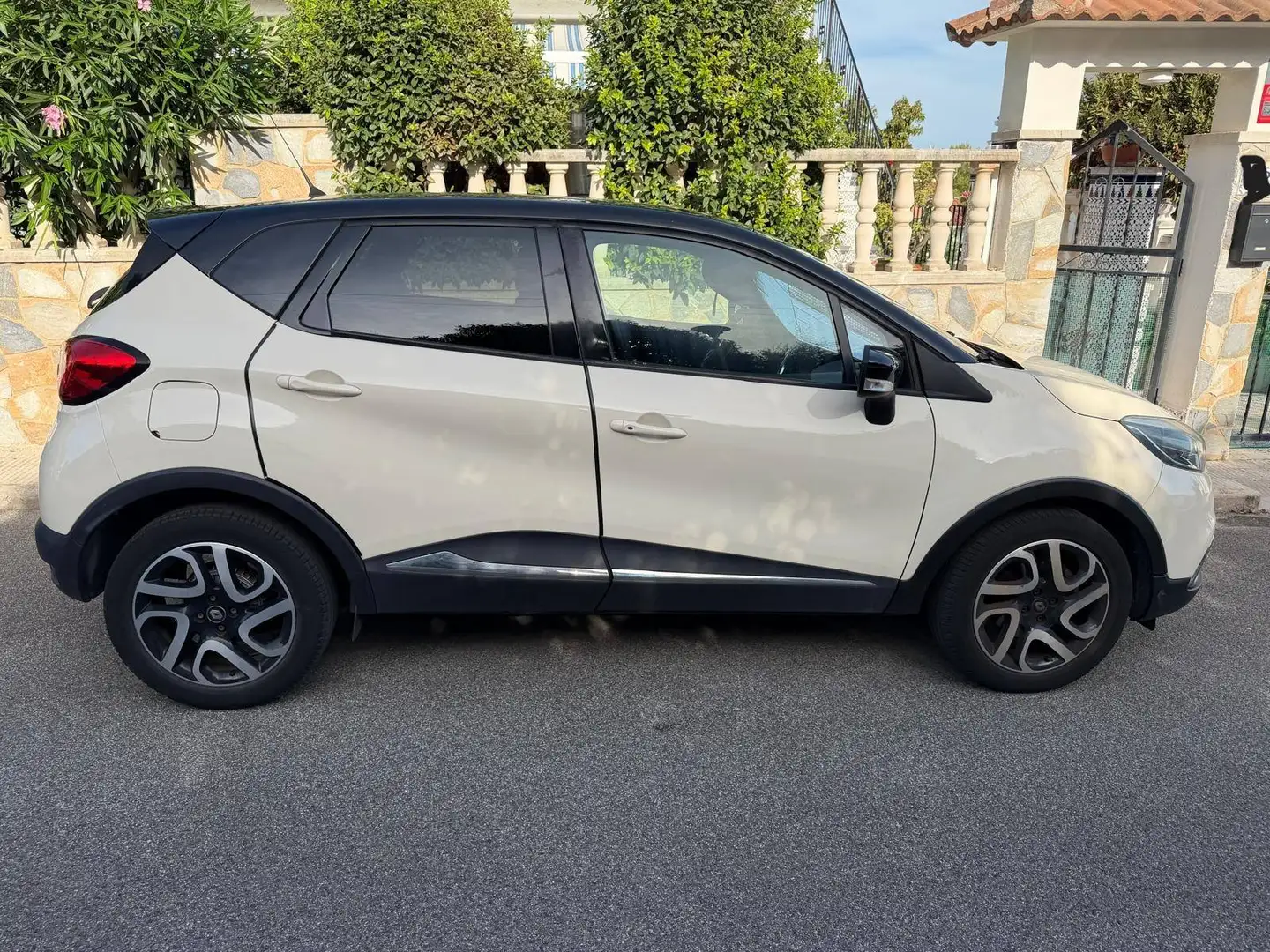 Renault Captur Captur TCe Energy Zen 120 EDC Zen Beige - 1
