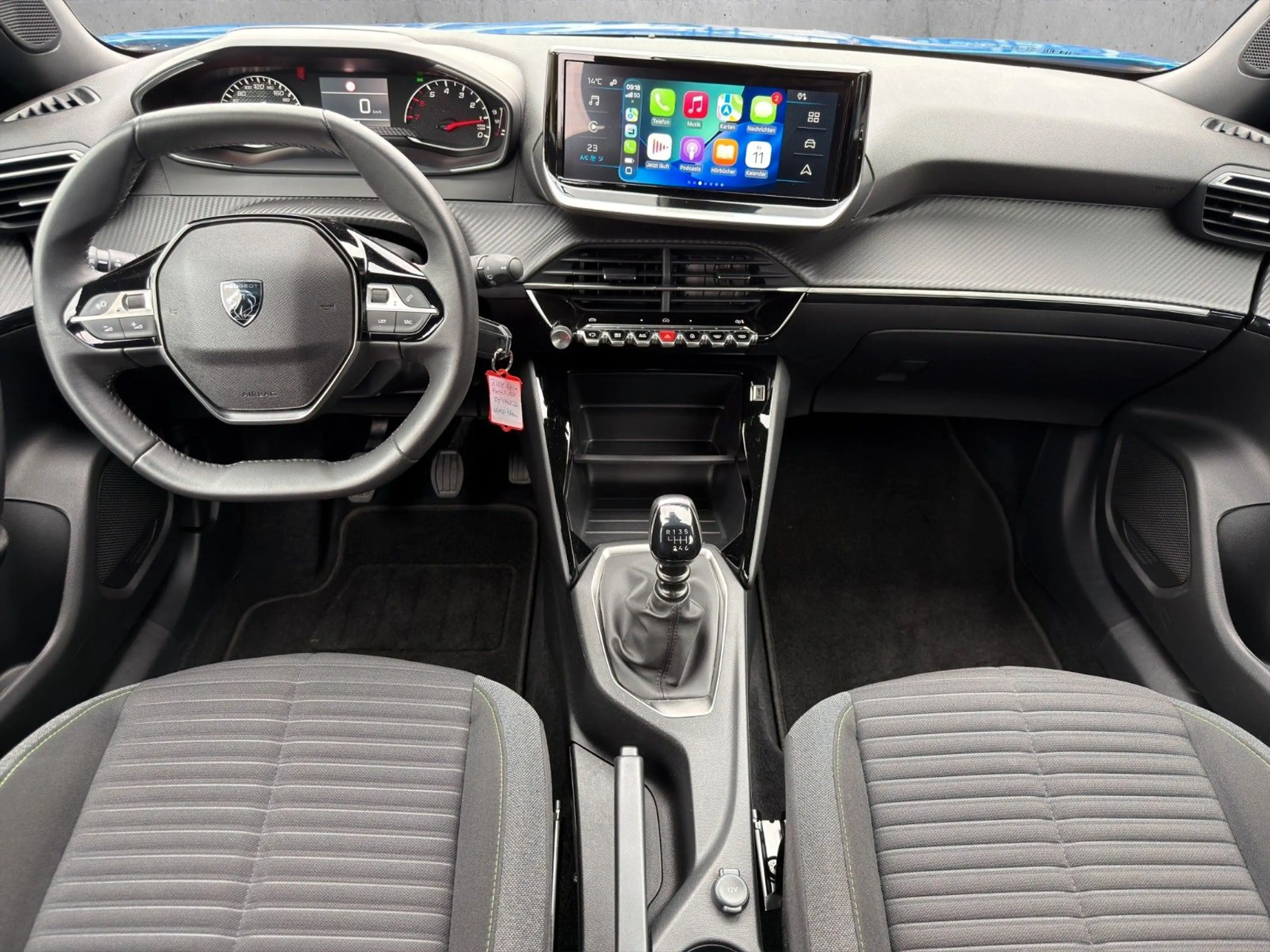 Peugeot 2008 Active Puretech 100*EPH*MirrorScreen — photo 10