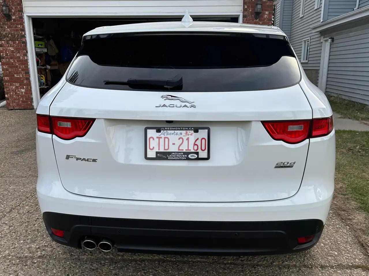 Jaguar F-Pace снимка Jaguar F-Pace