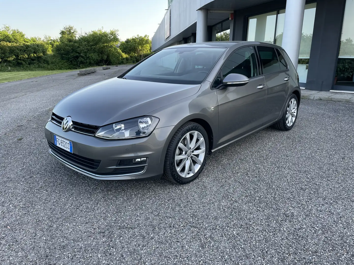 Volkswagen Golf 5p 1.6 tdi (btdi) Highline 110cv dsg.UNICO PR - 1