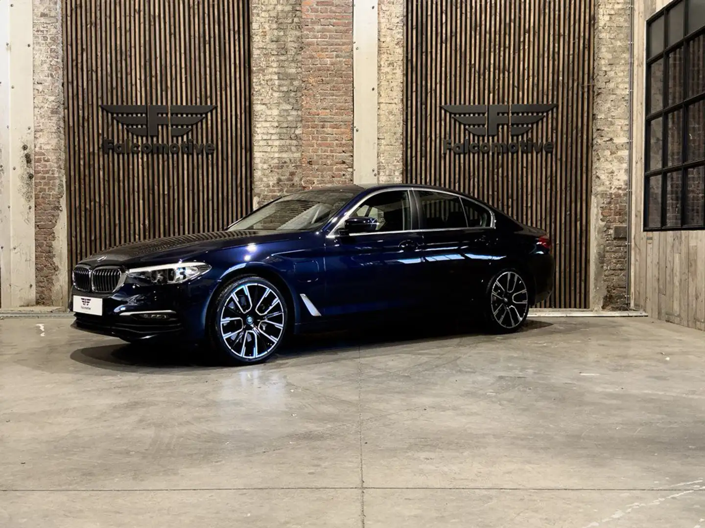 BMW 530 e*PHEV*SCHUIFDAK*WIFI*KEYLESS*LED*NAVI-PRO* - 2