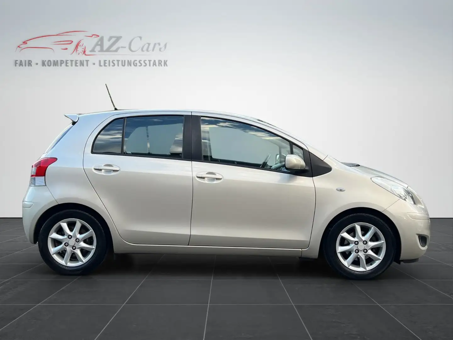 Daihatsu Charade /Toyota Yaris 1,33 Dual-VVT-i *TÜV NEU* - 1