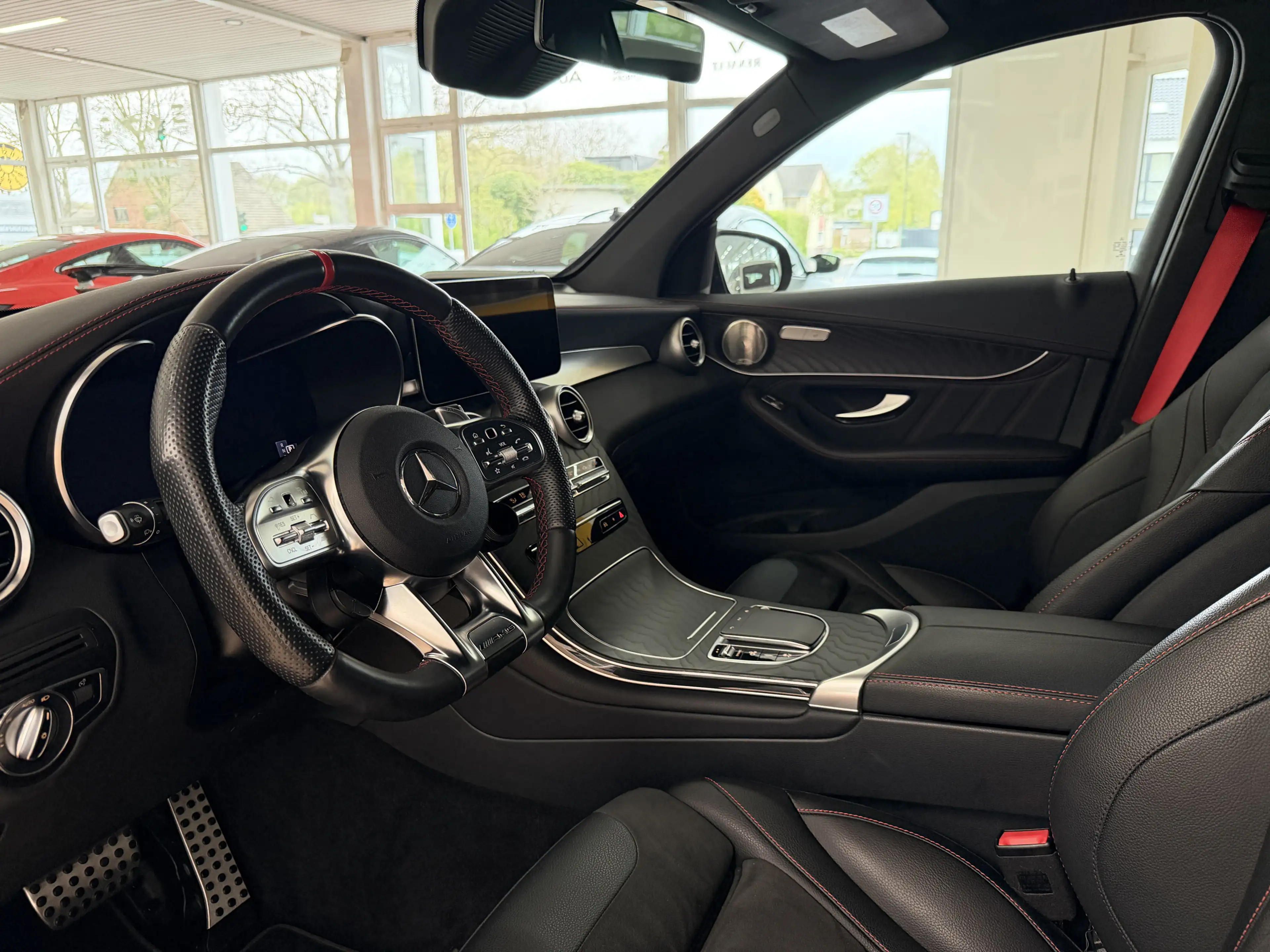 Mercedes-Benz GLC 43 AMG 4M *KEY GO*LED*360°*NiGHT*DiSTRO* — photo 11