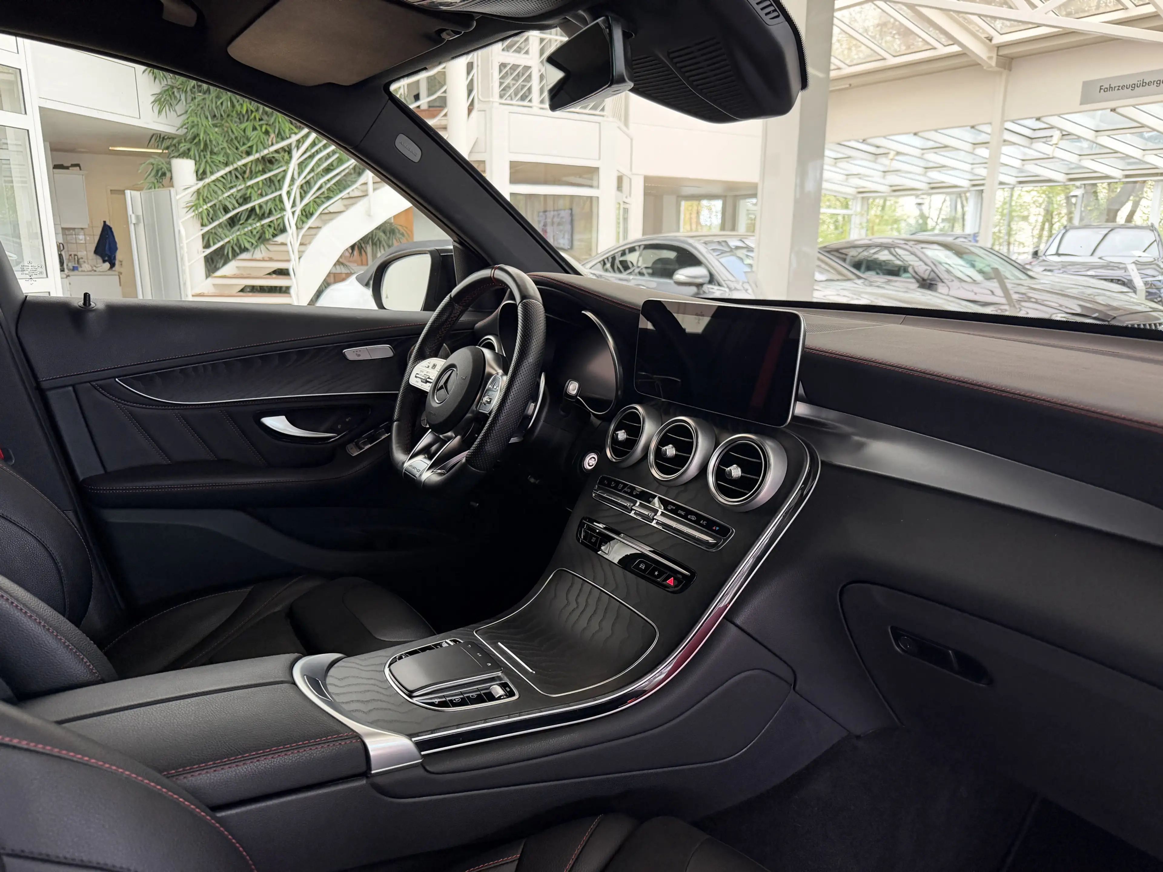 Mercedes-Benz GLC 43 AMG 4M *KEY GO*LED*360°*NiGHT*DiSTRO* — photo 14