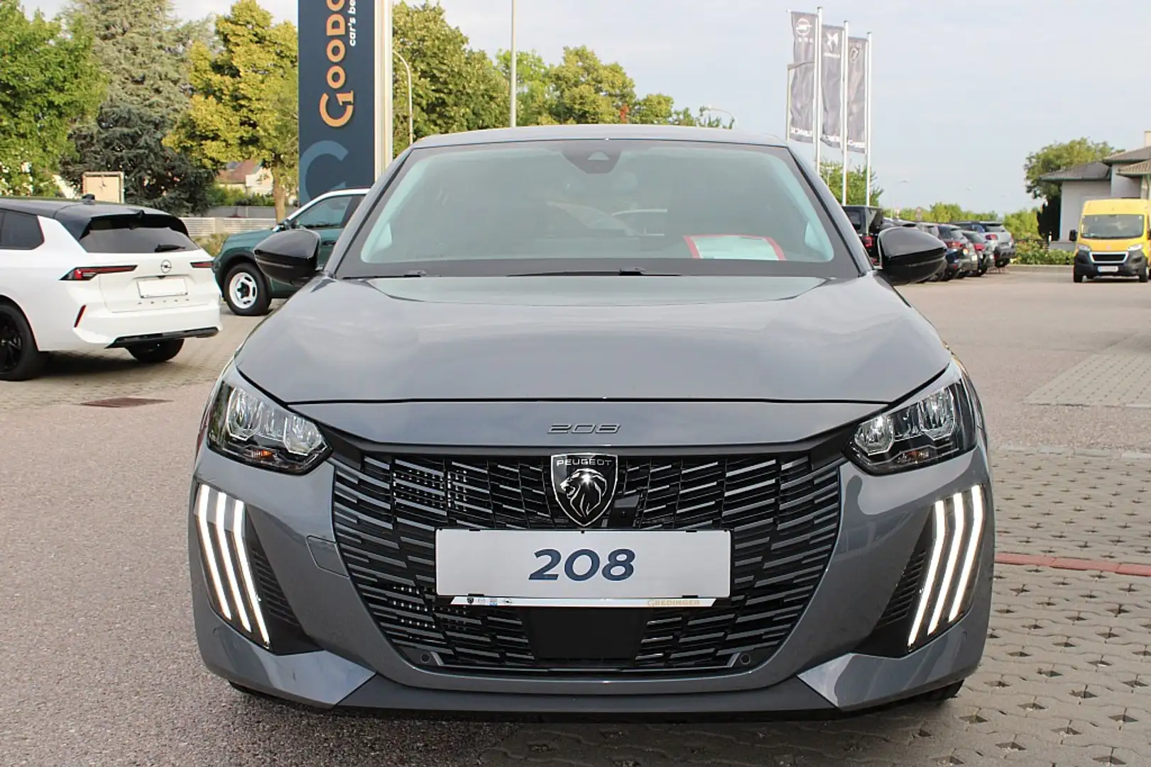 Peugeot 208 PureTech 100 S&S Allure Grau - 2