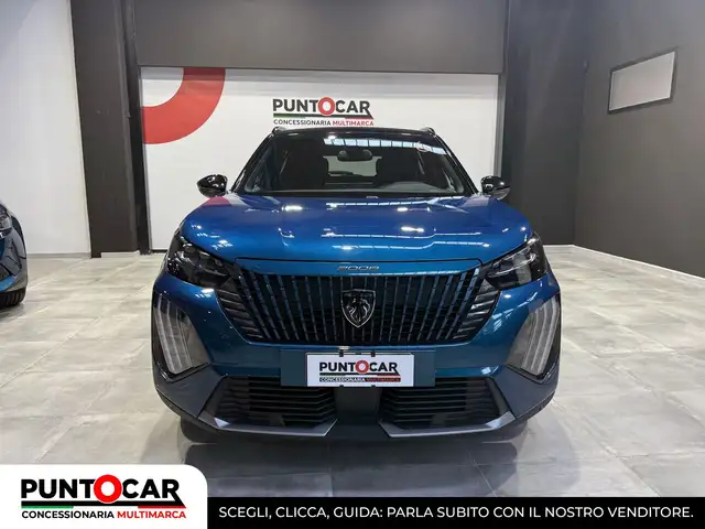 Peugeot 2008 view 2