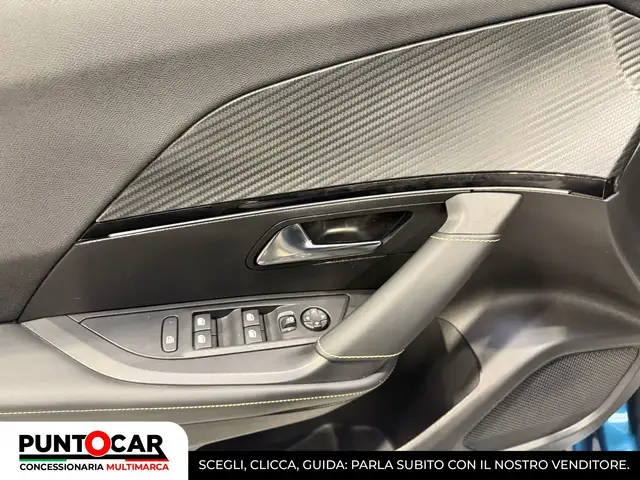 Peugeot 2008 view 15
