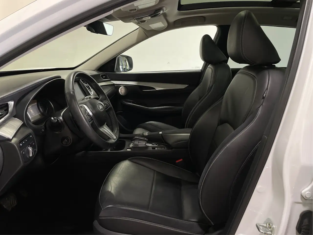 Infiniti QX50 fotografie Infiniti QX50