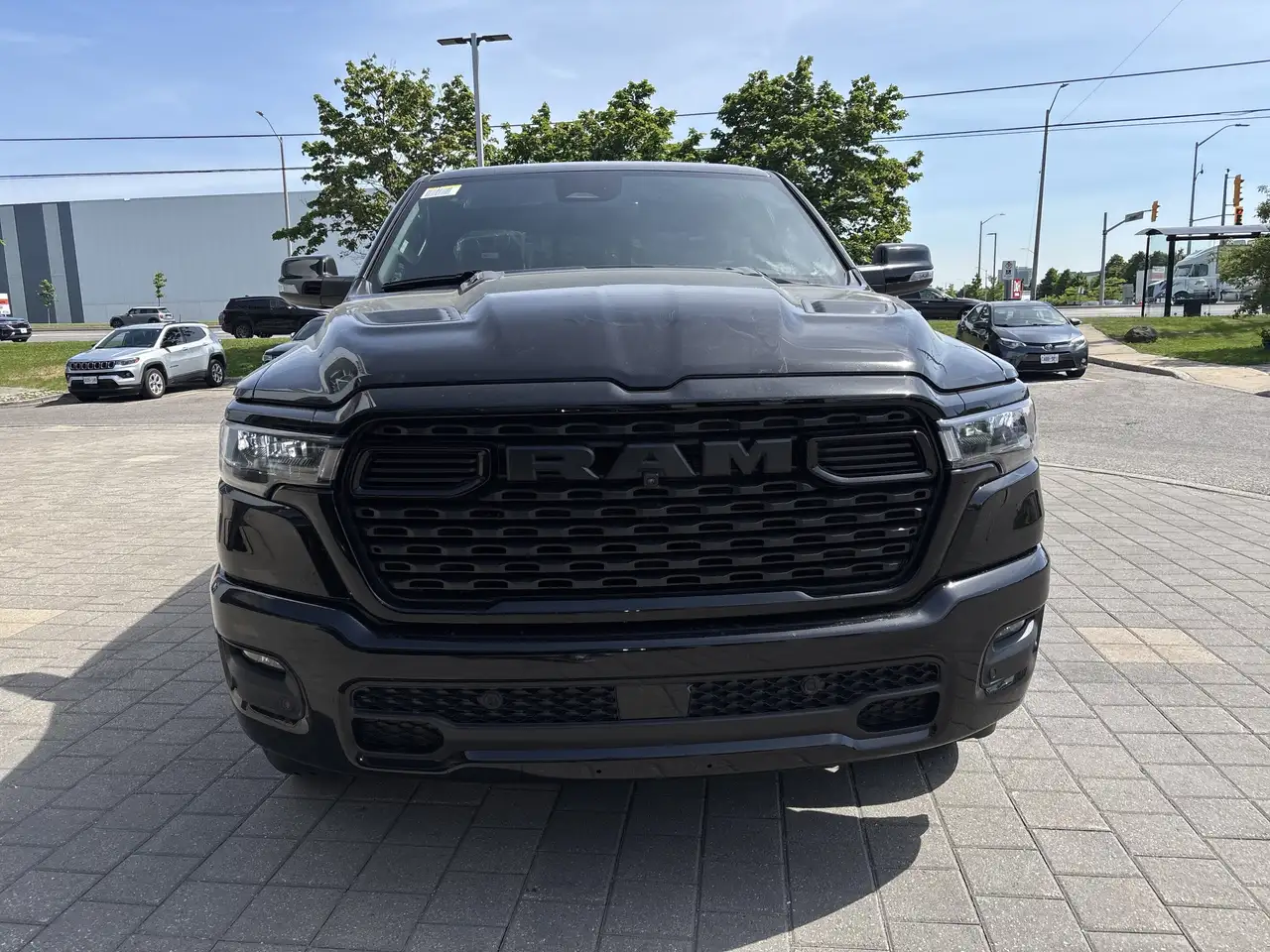 RAM 1500 снимка RAM 1500