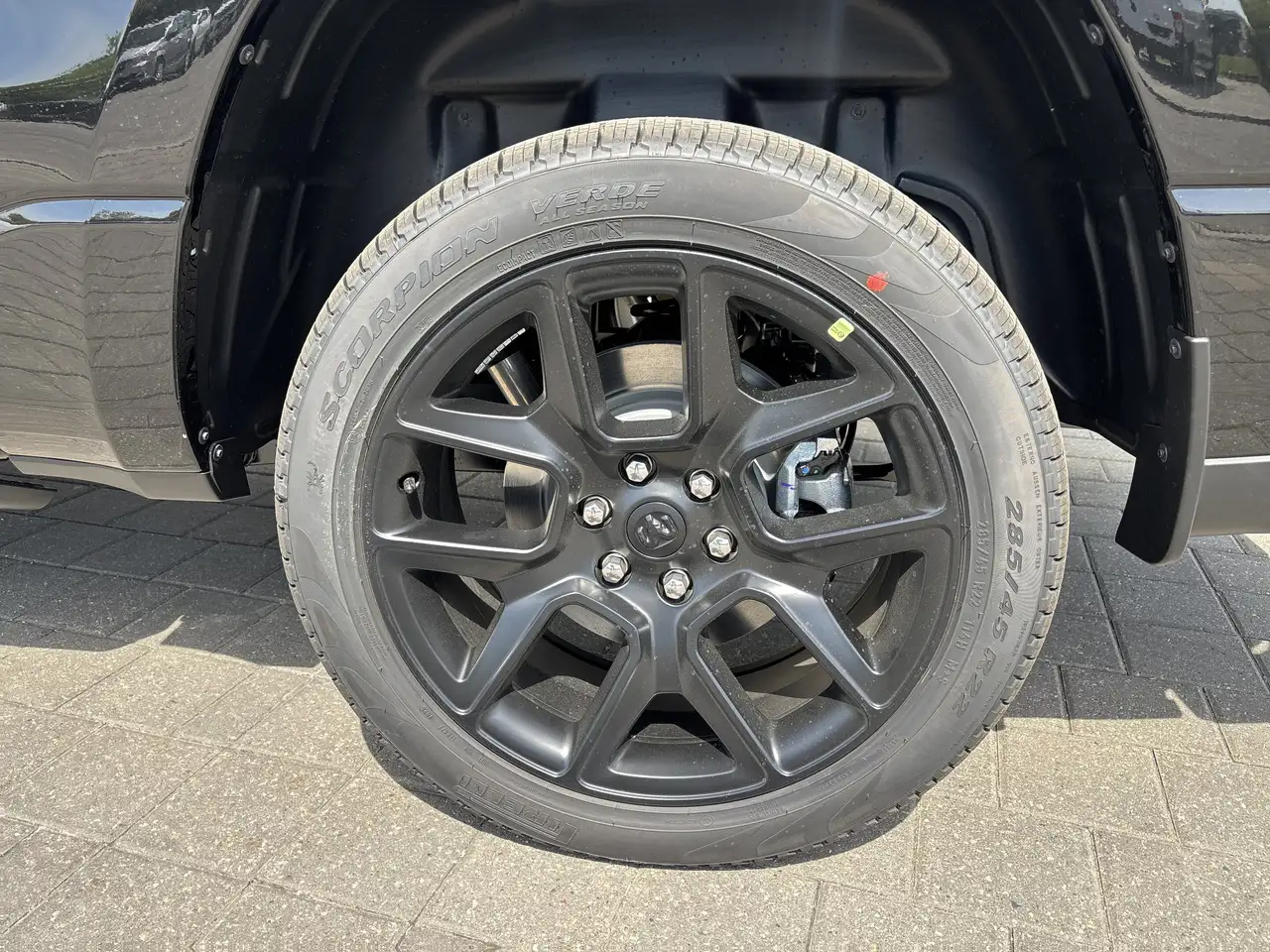 RAM 1500 снимка RAM 1500