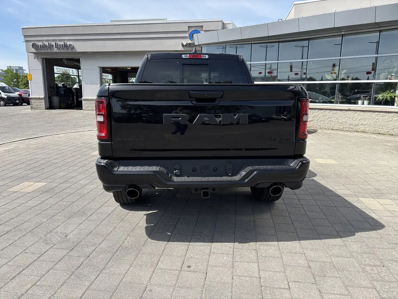 RAM 1500 снимка RAM 1500