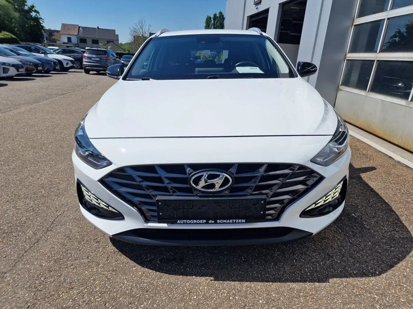 Hyundai i30 Techno - Navi, Carplay, Park.sensor, Camera,.. + Blanc - 2