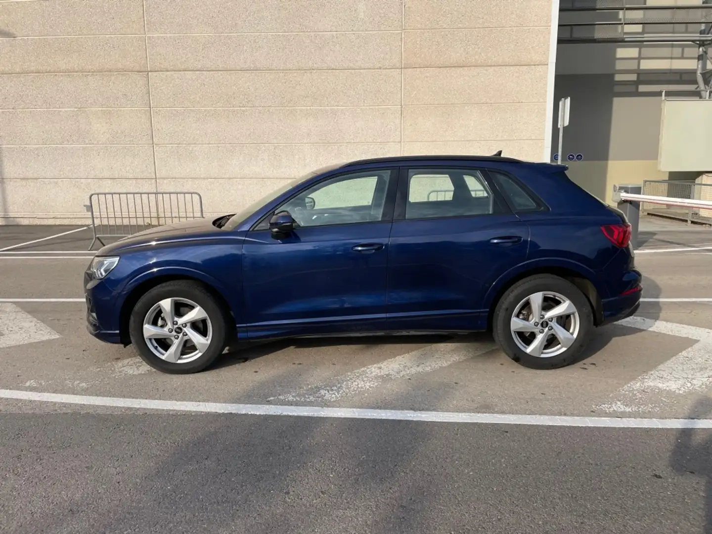 Audi Q3 35 TFSI Advanced S tronic Azul - 2