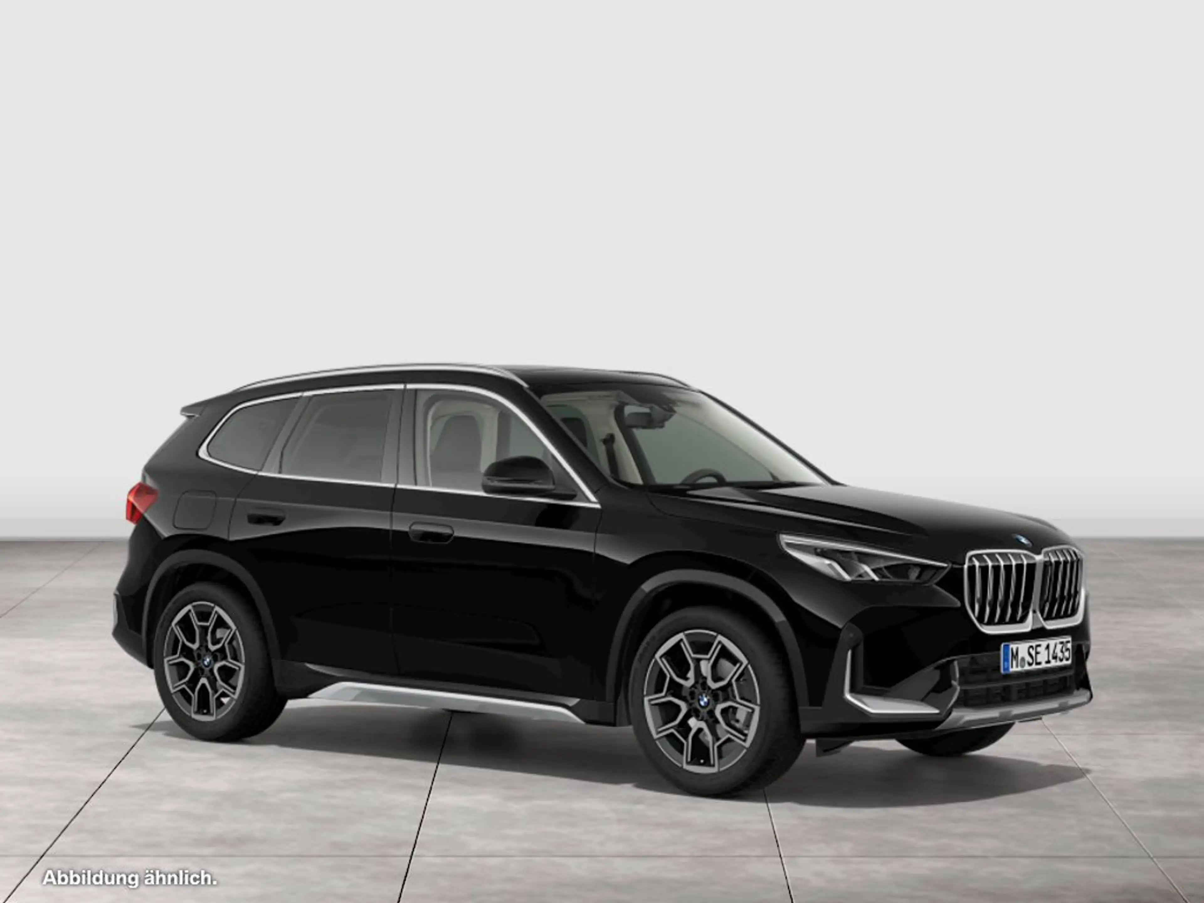 BMW X1 sDrive20i xLine PANO ACC AHK RFK NAVI LED 19" — photo 9