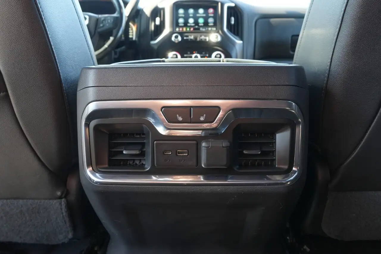 GMC Sierra 1500 photo GMC Sierra 1500