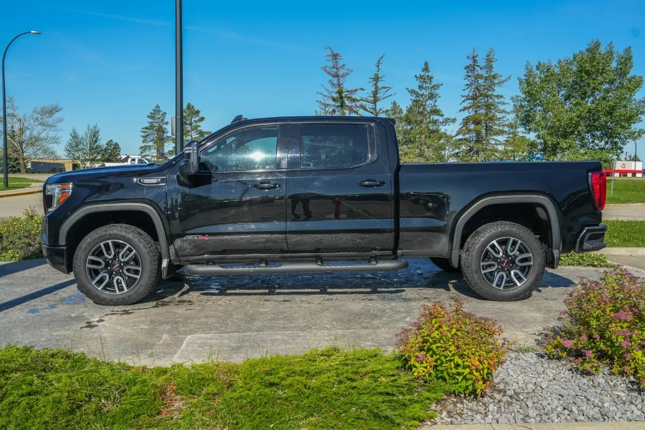 GMC Sierra 1500 photo GMC Sierra 1500