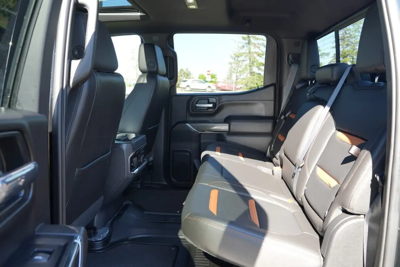 GMC Sierra 1500 photo GMC Sierra 1500