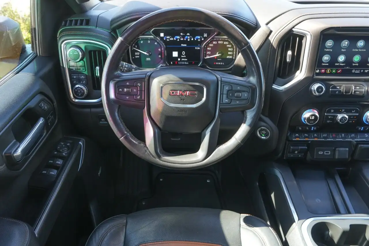 GMC Sierra 1500 photo GMC Sierra 1500
