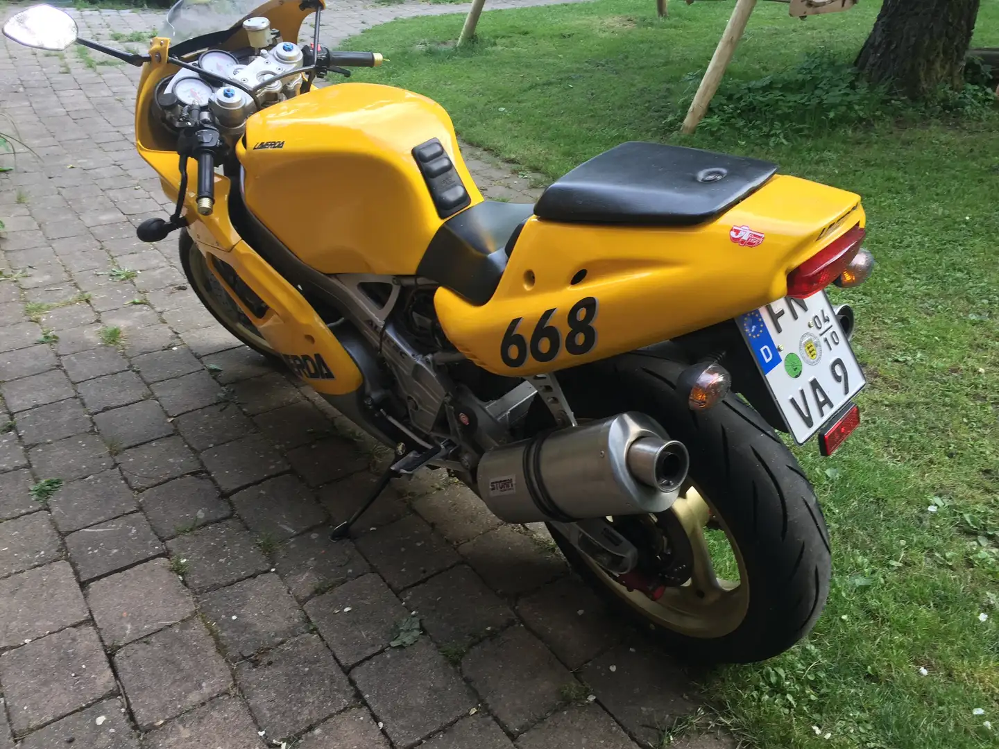 Laverda 668 STA1 (750S) Gelb - 2