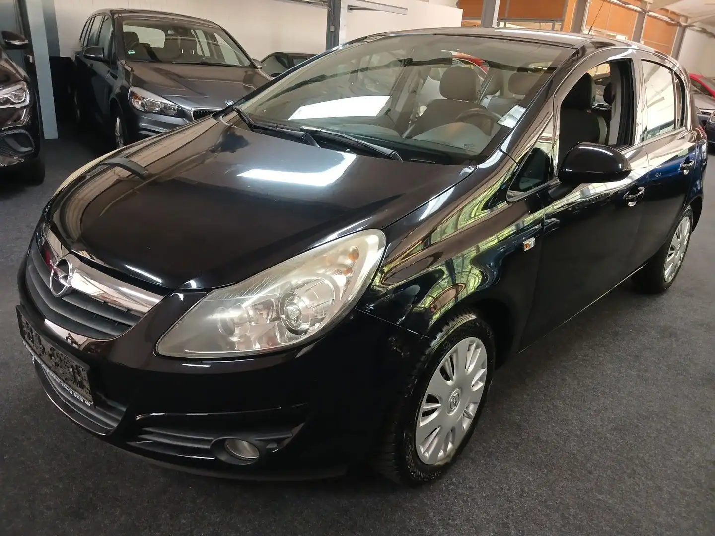 Opel Corsa D Innovation 1.HAND TUV 7/27  GW GARANTIE Negro - 2