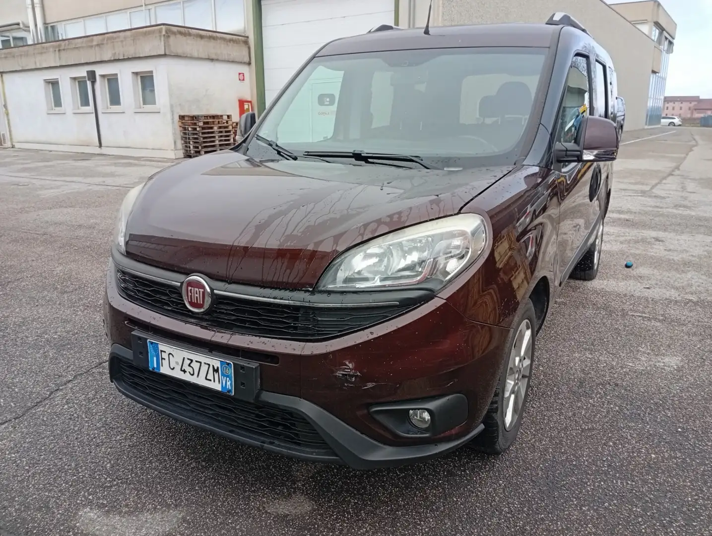 Fiat Doblo Doblò 1.4 T-Jet 16V Natural Power Lounge 7 posti Marrone - 1