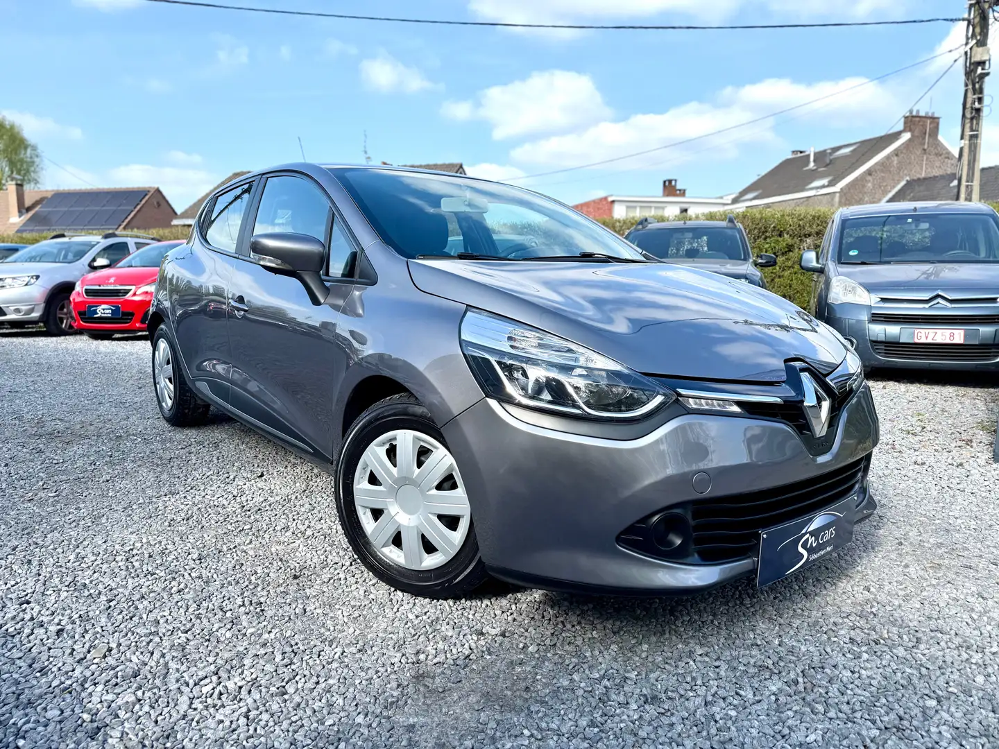 Renault Clio 1.5 dCi Energy Expression *** GPS AIRCO *** Grau - 1