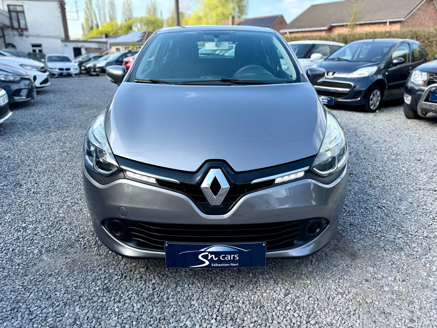 Renault Clio 1.5 dCi Energy Expression *** GPS AIRCO *** Grau - 2