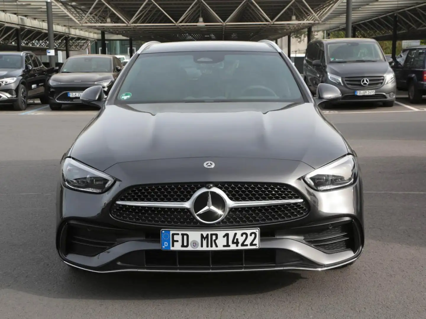 Mercedes-Benz C 220 d T-Modell AMG MBUX Distronic Panorama AHK Gris - 2