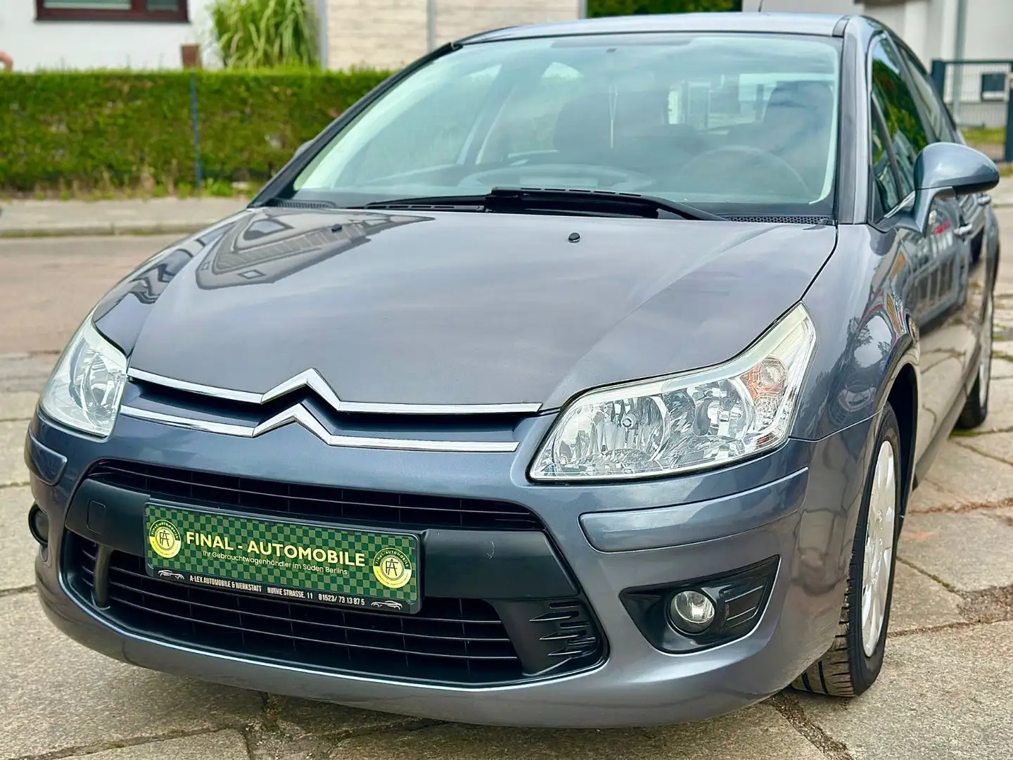 Citroen C4 1.6 HDi 110 FAP Tendance *Automatik * 2.-Hand Grijs - 1