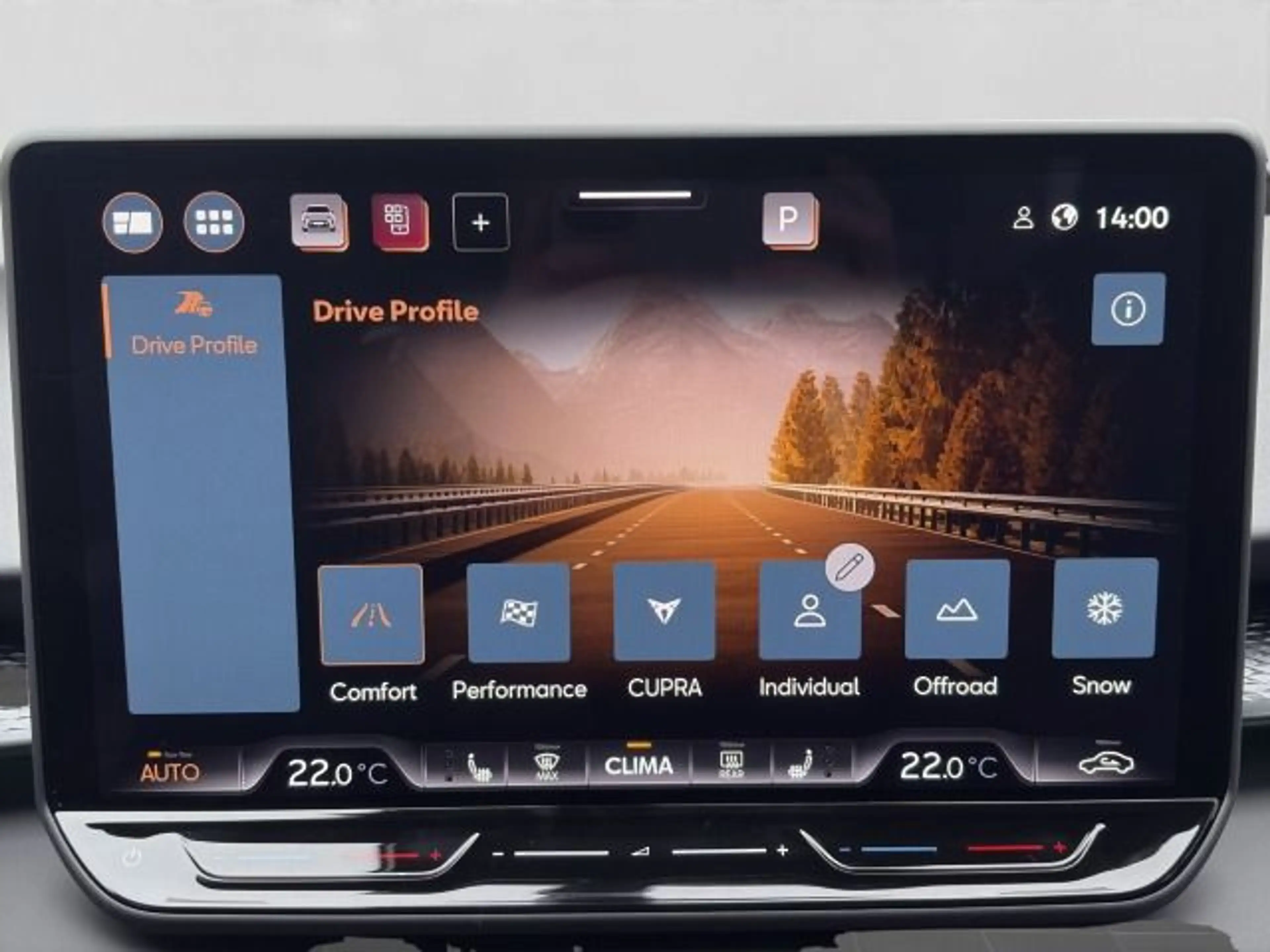CUPRA Terramar 2.0 TSI DSG VZ 4DRIVE SENNHEISER REAR V — photo 14