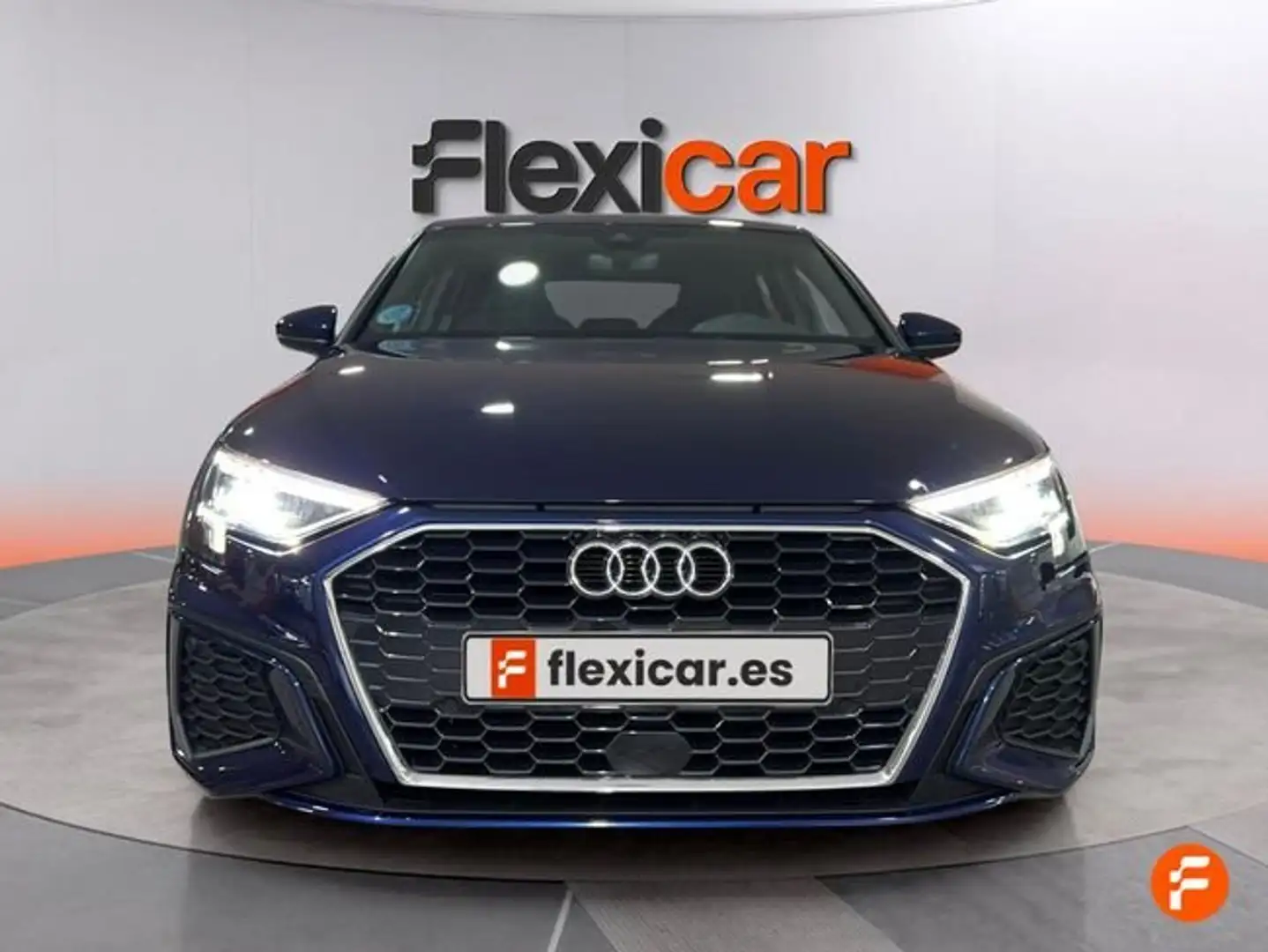 Audi A3 Sportback 30 TFSI 81kW (110CV) S tronic Burdeos - 2