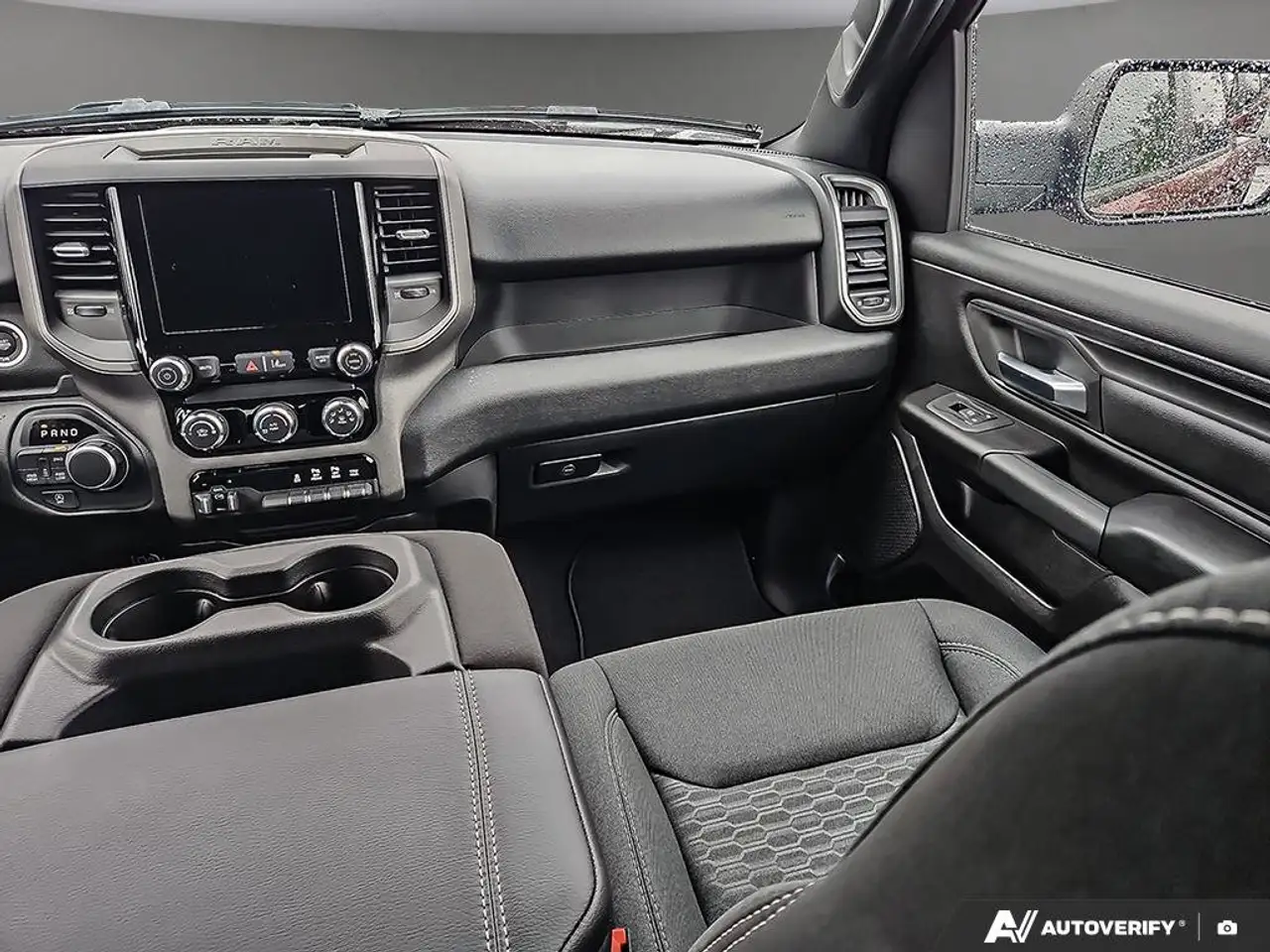 RAM 1500 fotografie RAM 1500